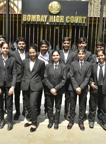 Campus Fashion
